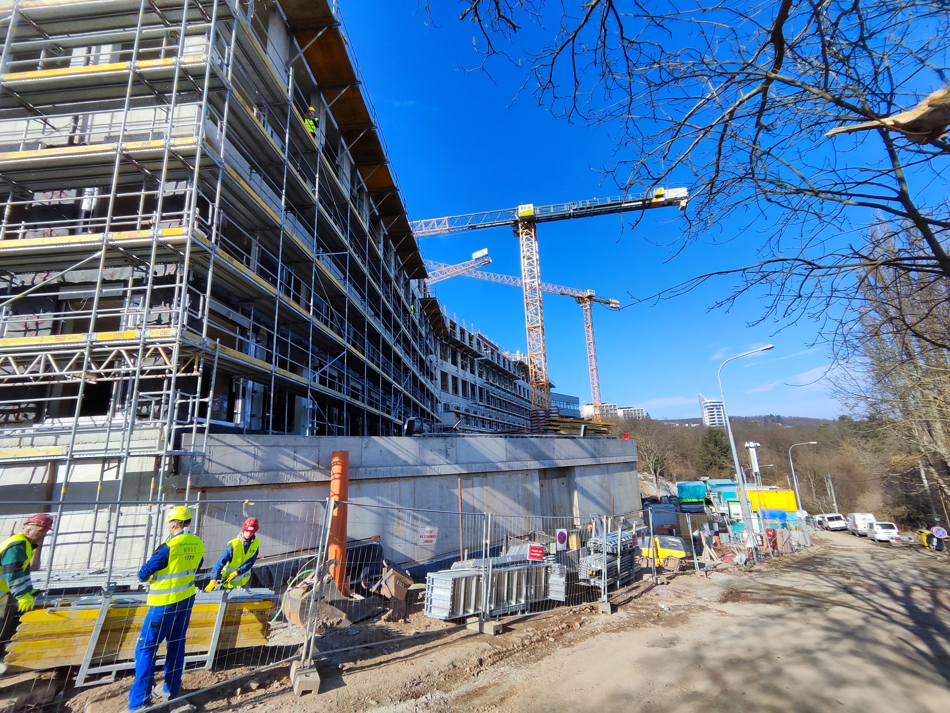Neubau Biopharma Hub mit SANHA