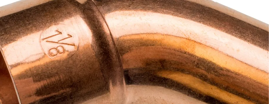 Zugeschnittene Abbildung eines CuFe Fittings der Marke RefHP von SANHA®