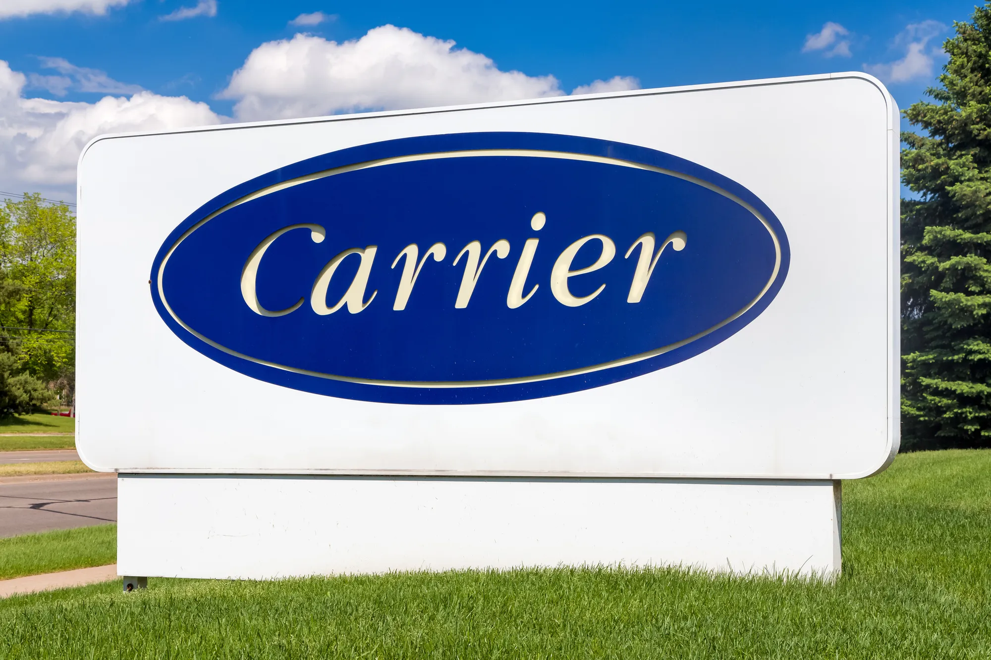 Logo der Firma Carrier als Handelspartner von SANHA®