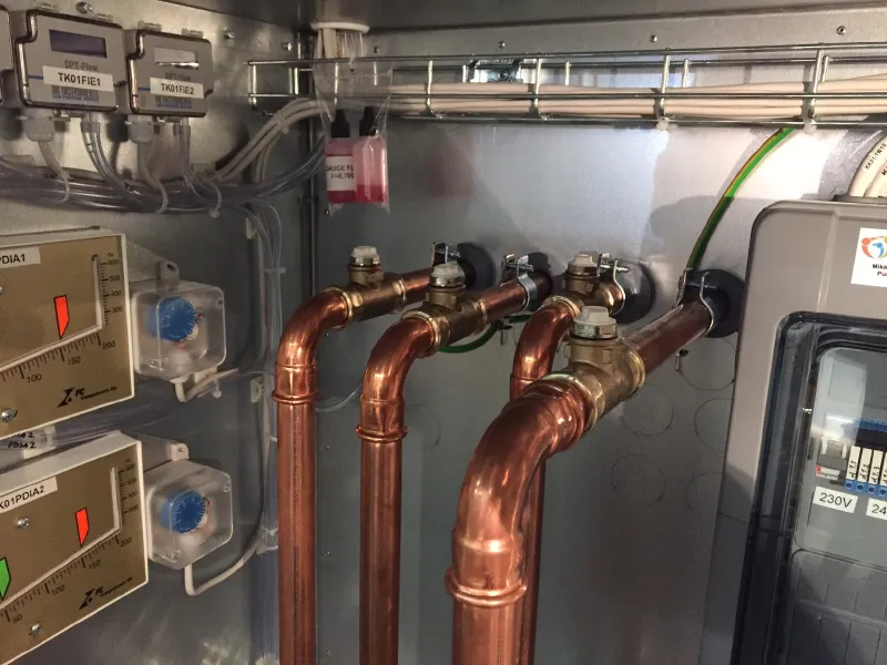 Darstellung einer Druckluft-Installation mit Kupfer – hergestellt von SANHA®